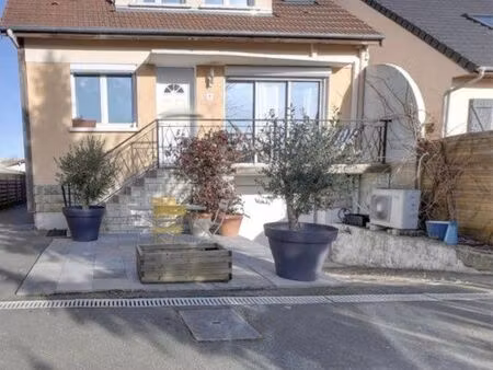 grande maison individuelle