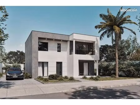 maison 6 pièces 135 m²