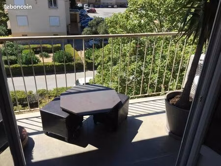 grand t3 de caractère avec double séjour