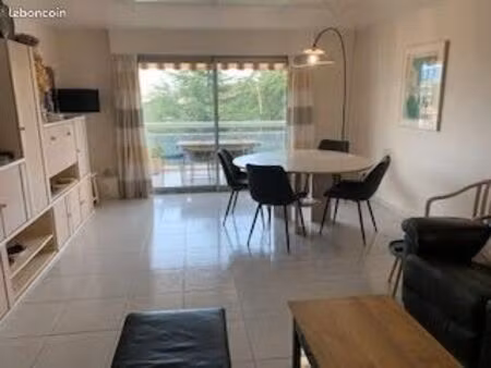 appartement fréjus plage