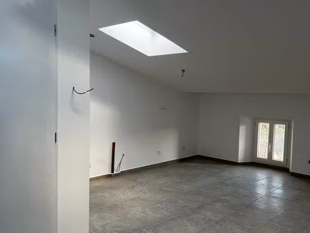camps-la-source – t3 neuf 65 m² dans immeuble entièrement rénové | 2 chambres | centre vil