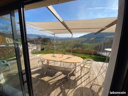 ferme rénovée + gîte