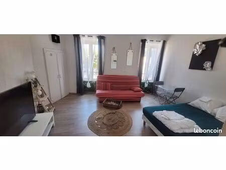 studio meuble