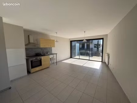 appartement 1 pièce 30 m²