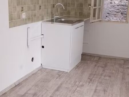 a louer t2 en rdc à mazan