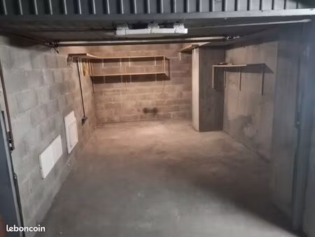 garage sécurisé centre ville copro privée