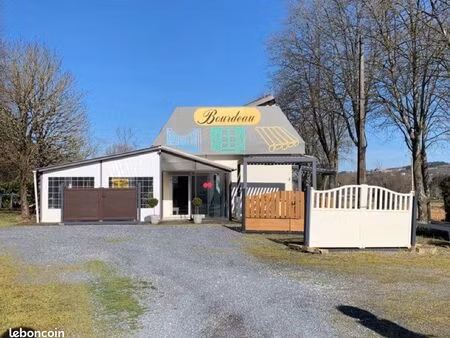 local commercial castres le siala lagarrigue