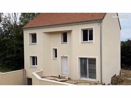 maison 6 pièces 132 m²