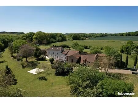 propriété 210 m2 valdivienne