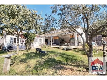 villa 6 pièces 200 m²