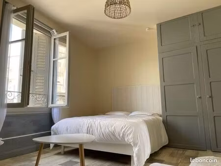 t1 meublé plein centre avec machine à laver