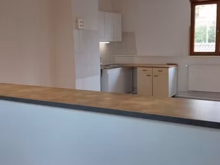 appartement à louer près d'amiens à st fucien 80680