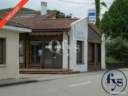 bureaux 176 m²