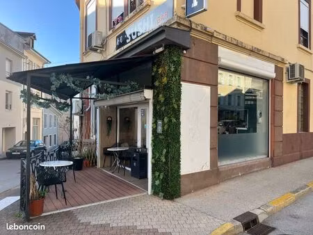 restaurant plein centre