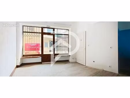 local commercial 23 m² castres