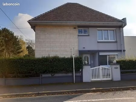 a louer local professionnel 110m² rez de chaussée