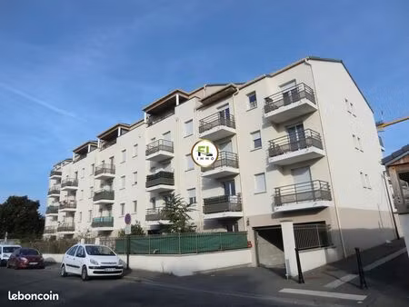 studio 1 pièce 37 m²