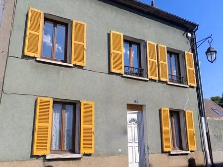 immeuble 6 pièces 115 m²