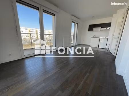 appartement 31.05m² à louer 838 - saint germain en laye 78100