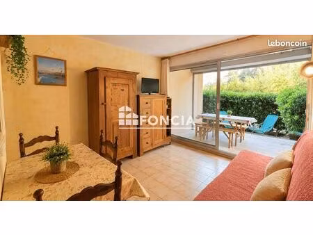 t2 rdc face au port santa lucia