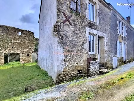 maison 2 pièces 51 m²