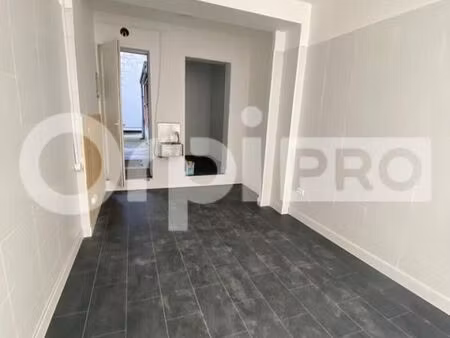 local commercial 25 m²