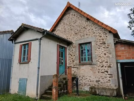 maison à reconditionner. petit prix. gros travaux