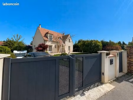 maison 7 pièces 153 m²