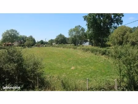 terrain 3022 m² saint-sulpice-les-feuilles