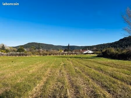 terrain 1 118 m² salernes