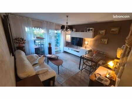 viager libre – appartement avec terrasse – le lavandou – bord de mer