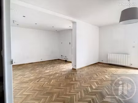 appartement 4 pièces 79 m²
