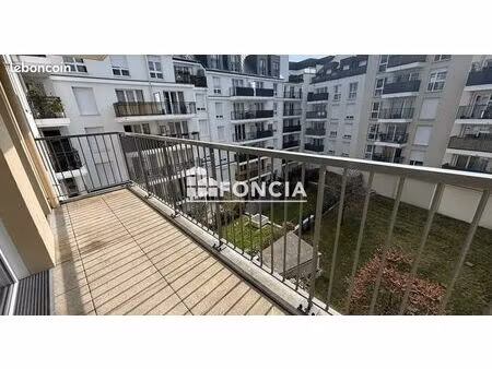 appartement 4 pièces 76.8m² à louer 1490 - sartrouville 78500