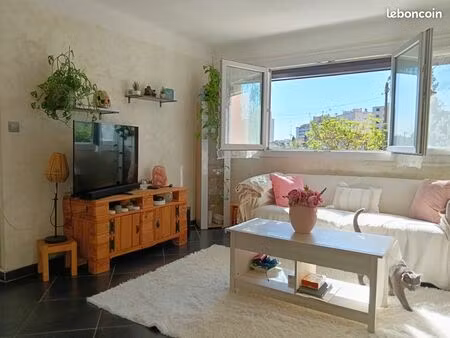 t2 toulon ouest 56m2