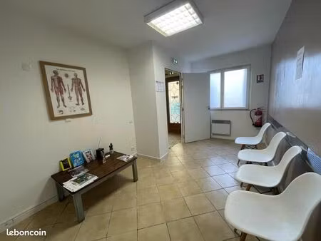 bureau 34 m²
