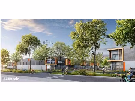 local d'activité 2 688 m²