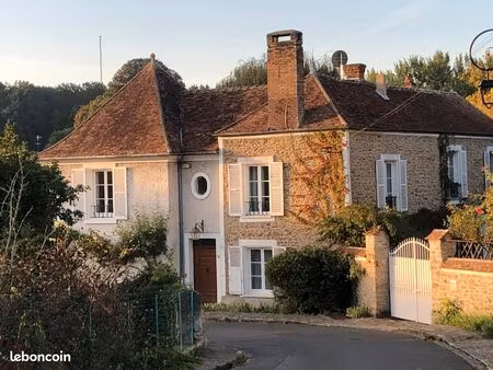 maison ancienne dans hameau classé