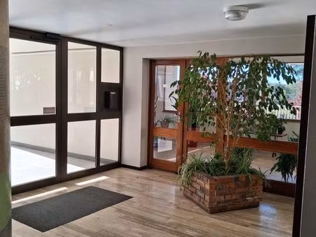 appartement 5 pièces 95 m²