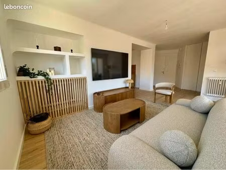 t3 69m2 rénové - terrasse - grand séjour - barbès