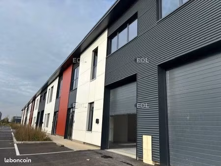 local d'activité 186 m²