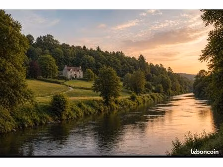 gros potentiel  gite maison de maitre bord de riviere  5 mn gare paris