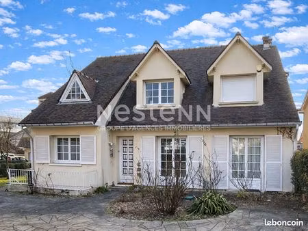 maison 10 pièces 157 m²