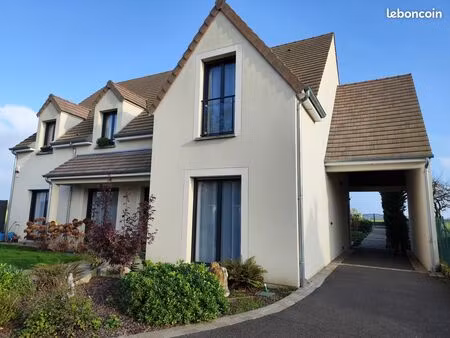 maison 8 pièces 218m2 et 90m2 dépendance