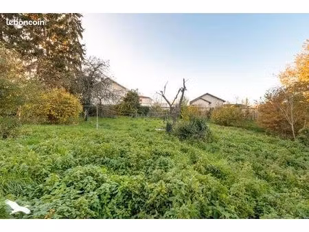 terrain 2 897 m² limoges