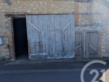 maison 2 pièces 130 m²