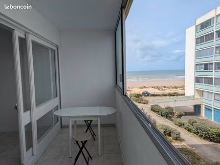 vends appartement t1