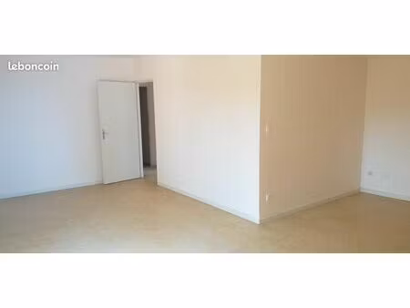 pavillon 4 pièces 81 m²