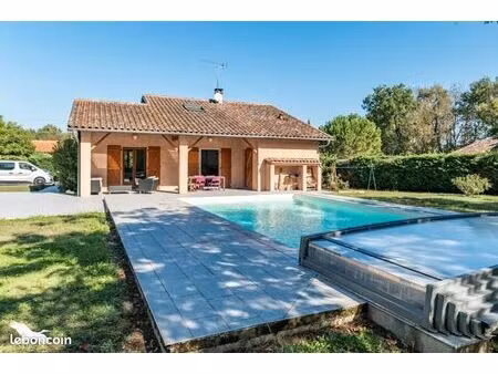maison 8 pièces 139 m²