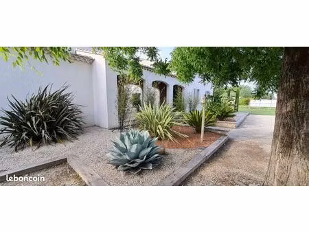 maison individuelle à usage professionnel – 142 m² – vedène (84270) – zone commerciale – f