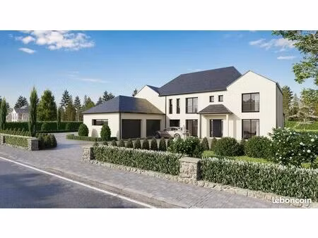 maison 8 pièces 323 m²